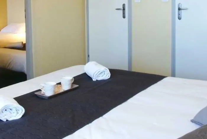 Adonis Budget Hotel 3*