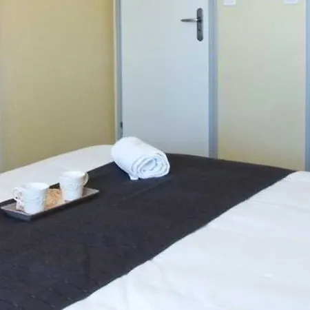 Adonis Budget Hotel 3*