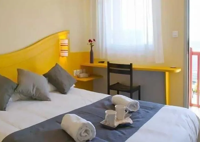 Adonis Budget 酒店 波尔尼谢